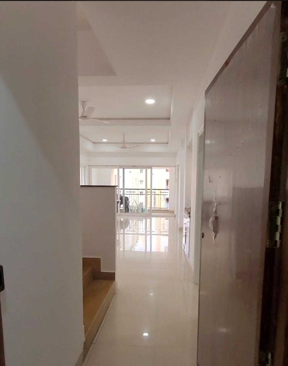 4 BHK + Pooja Room Apartment For Rent in Hill Ridge Springs