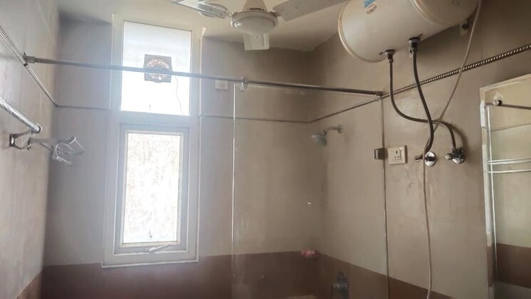 Attached Bathroom, indiabulls-enigma 4 Bedroom 3400 Sq.Ft. Apartment In Sector 110 Gurgaon 9073866