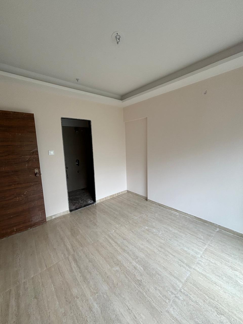1 BHK + Extra Room 395 Sq.Ft. Apartment in Je And Vee Om Trimurti