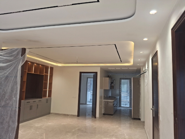 4 BHK + Pooja Room,Servant Room,Study Room Builder Floor For Sale in Sector 46