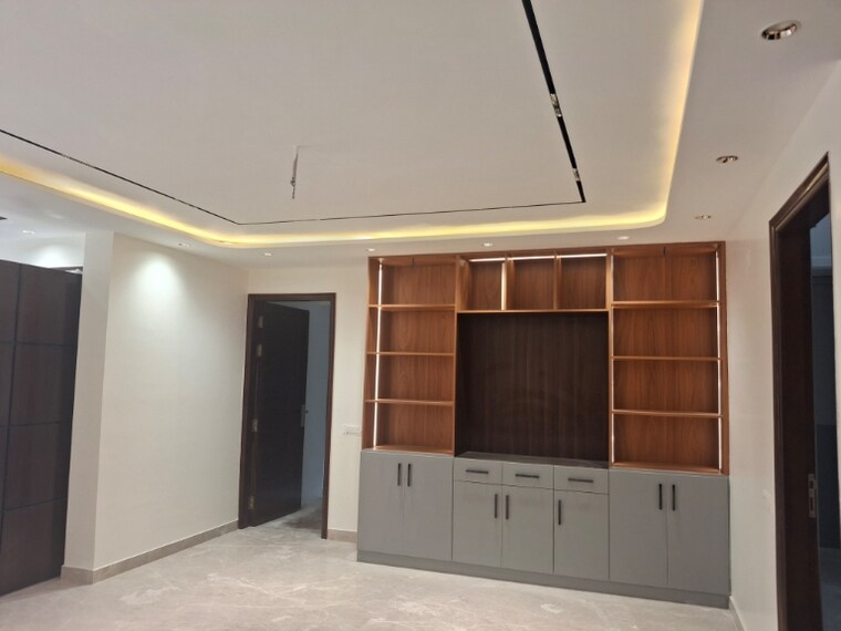 Room, sector 46 4 Bedroom 3150 Sq.Ft. Builder Floor In Sector 46 Gurgaon 9073880