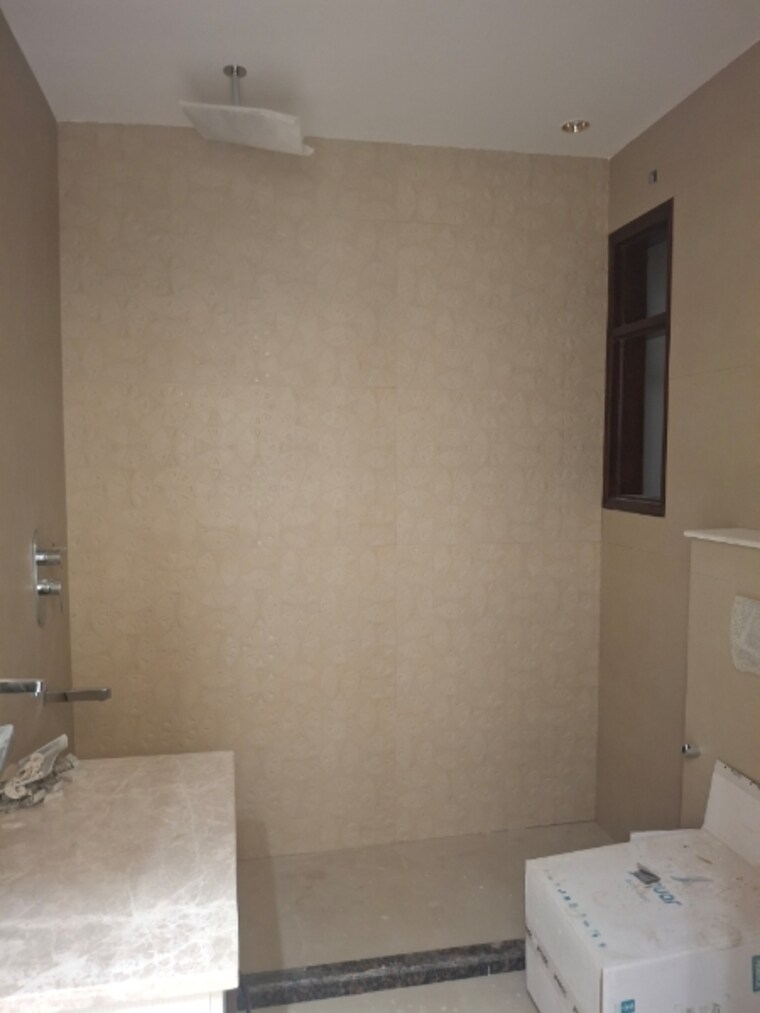 Room, sector 46 4 Bedroom 3150 Sq.Ft. Builder Floor In Sector 46 Gurgaon 9073880