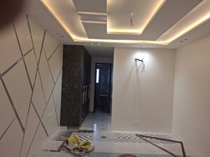 Furnished Amenities in 4 BHK Builder Floor at Sector 46 – for Sale