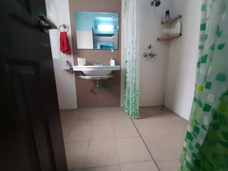 Attached Bathroom, vaishali extension 2 Bedroom 1050 Sq.Ft. Apartment In Vaishali Extension Ghaziabad 9073911