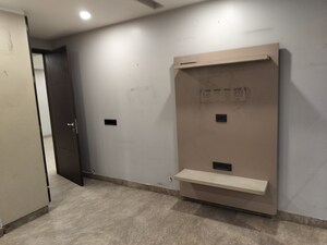 Room in 3 BHK Builder Floor at Rajouri Garden – for Sale