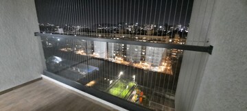 Swimming Pool in 3 BHK Apartment at Majestique Signature Towers, Balewadi – for Rent