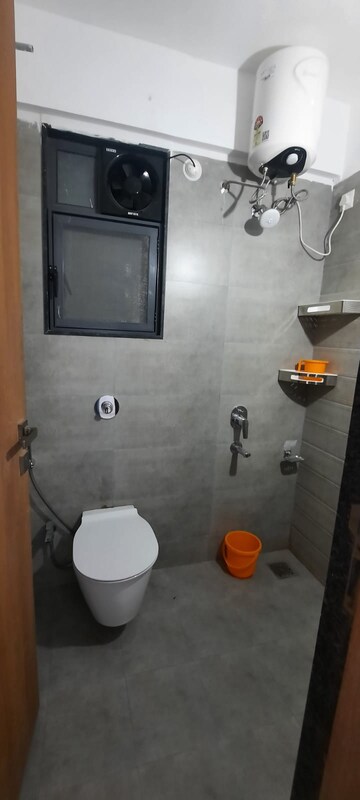 Bathroom in 3 BHK Apartment at Majestique Signature Towers, Balewadi – for Rent