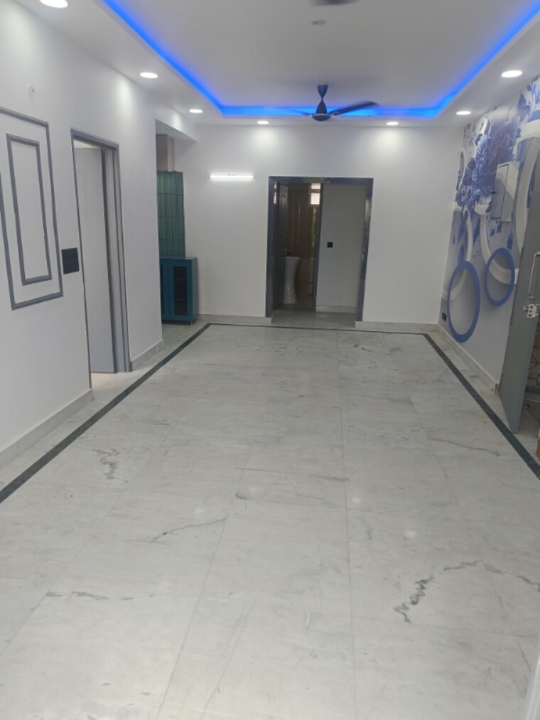 Room, ss-southend-floors 2 Bedroom 925 Sq.Ft. Builder Floor In South City 2 Gurgaon 9073971