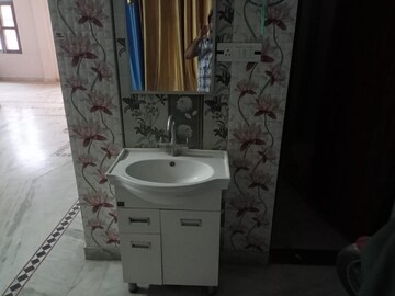 Bathroom in 2 BHK Independent House at Rajvansh Residency, Eldeco ii – for Rent