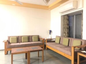 4 BHK Villa For Sale in Vastrapur