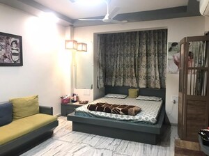 Bedroom in 4 BHK Villa at Vastrapur – for Sale