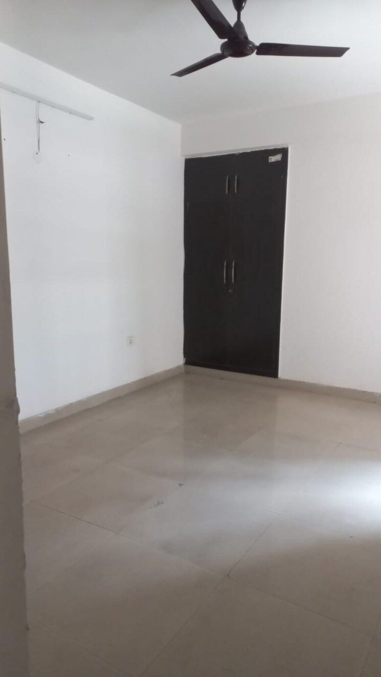 Room, supertech-cape-town 2 Bedroom 930 Sq.Ft. Apartment In Sector 74 Noida 9074000