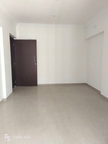 Room in 2 BHK Apartment at Ekta Parks Ville, Virar West – for Rent