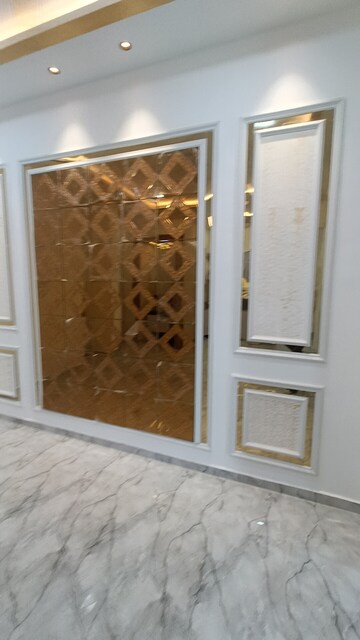 Balcony in 3 BHK Villa at Gomti Nagar – for Sale