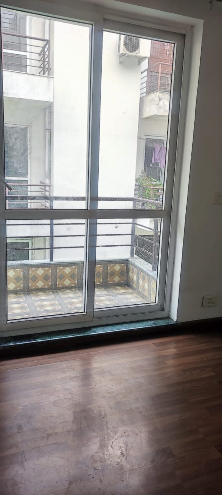 Room, bptp-elite-floors 3 Bedroom 250 Sq.Yd. Builder Floor In Sector 83 Faridabad 9074061