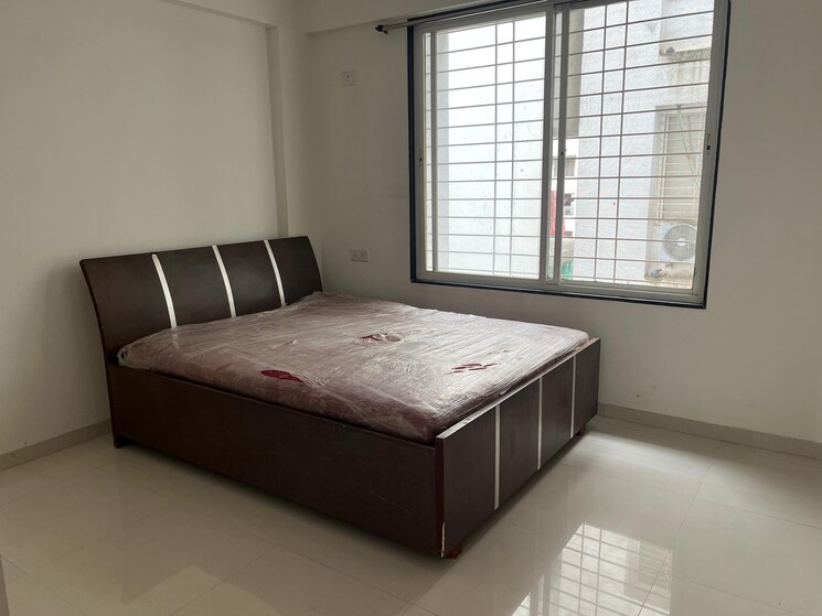 Bedroom, shree-vardhaman-dreams 3 Bedroom 1200 Sq.Ft. Apartment In Wakad Pune 9074103