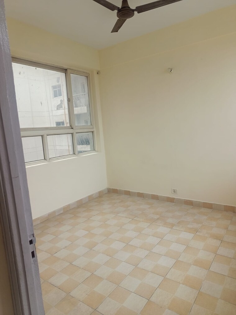 Room, bptp-princess-park 2 Bedroom 795 Sq.Ft. Apartment In Sector 86 Faridabad 9074085