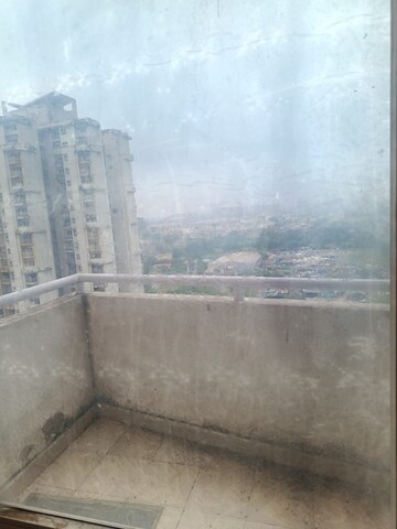 Bathroom in 2 BHK Apartment at BPTP Princess Park, Sector 86 – for Sale