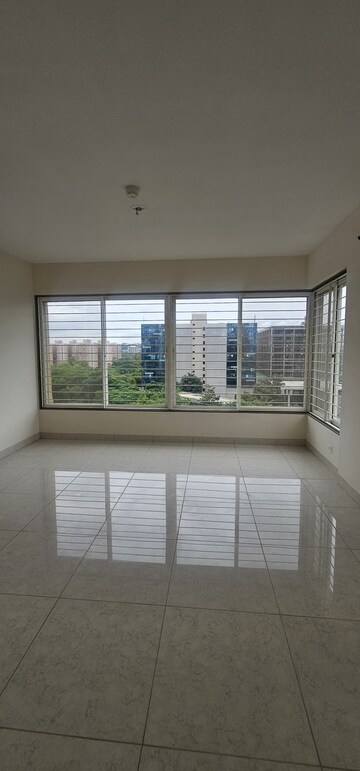 Room in 2.5 BHK Apartment at Nanded City Sur, Nanded – for Rent