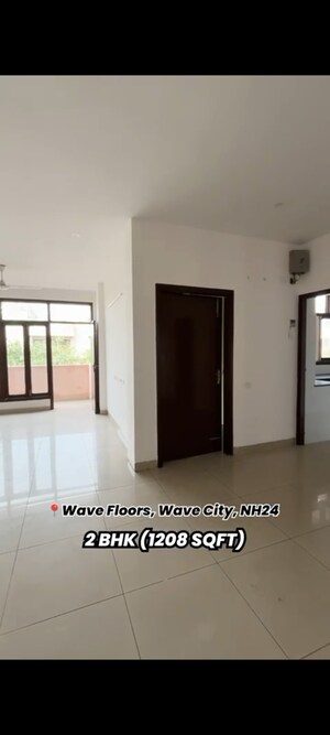 Room in 2 BHK Apartment at Wave City, Wave City – for Sale