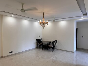 Room in 4 BHK Independent House at RWA Apartments Sector 47, Sector 47 – for Rent