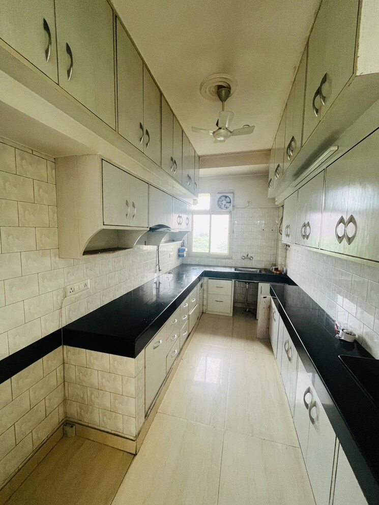 Kitchen, sector 10 dwarka 3 Bedroom 1600 Sq.Ft. Apartment In Sector 10 Dwarka Delhi 9074221