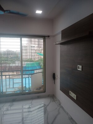 Room in 1 BHK Apartment at RNA NG VIBRANCY, Mira Road – for Sale
