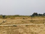 110 Sq.Yd. Plot in Green Valley