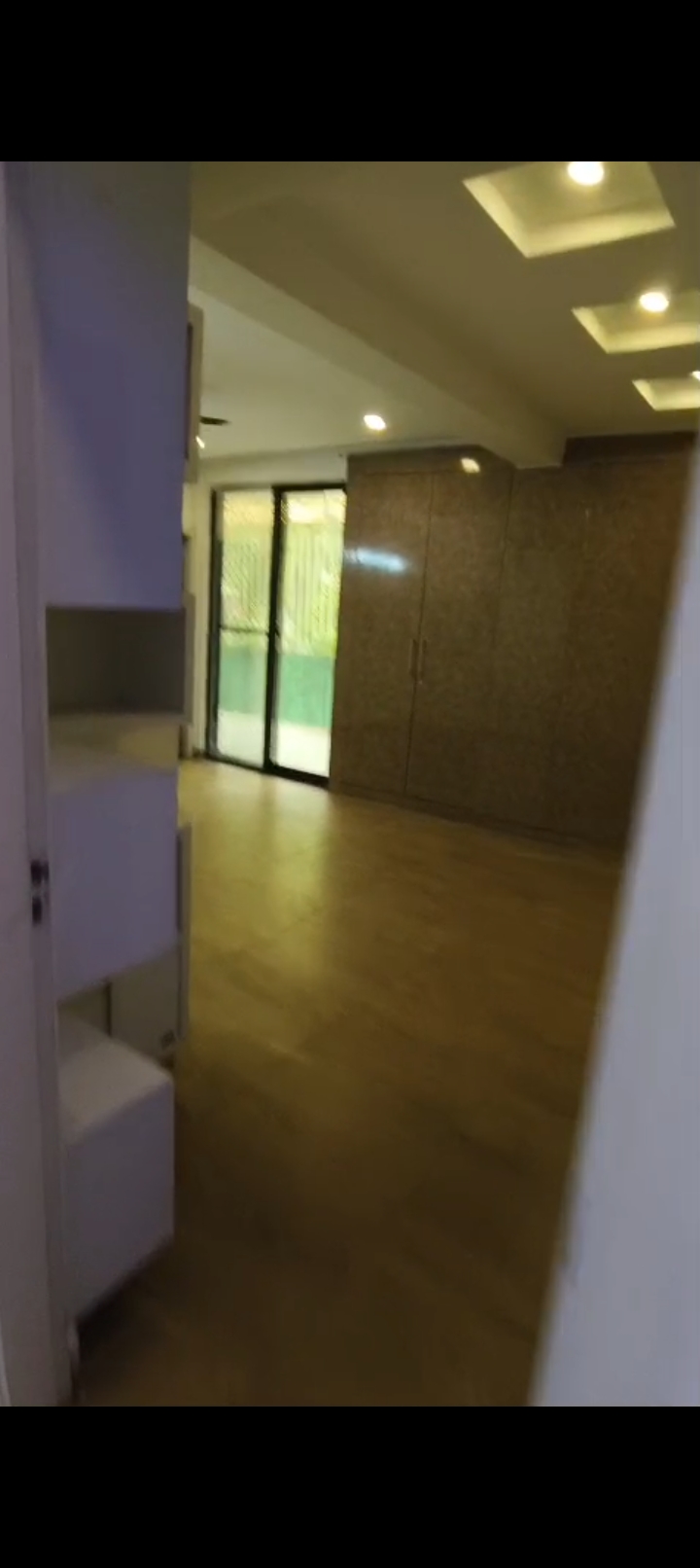 4 BHK + Pooja Room Apartment For Rent in JKG Palm Resort