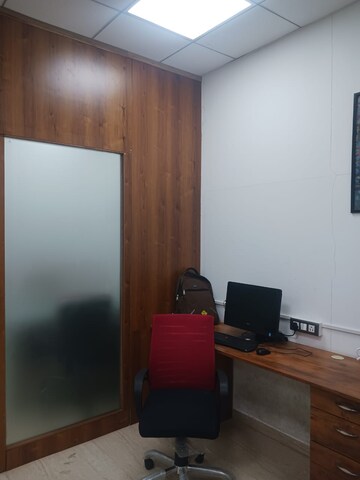 Bedroom in  Office Space at Mulund West – for Rent