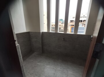 Bedroom in 3 BHK Builder Floor at Kondapur – for Rent