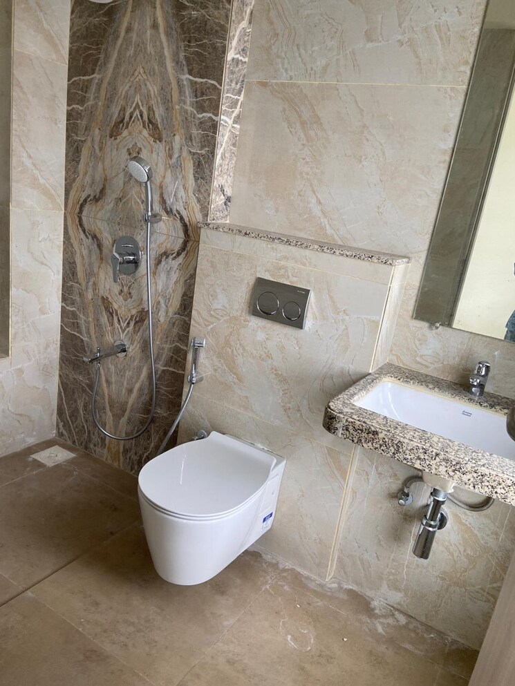 Bathroom, wadhwa-atmosphere-o2 2.5 Bedroom 756 Sq.Ft. Apartment In Mulund West Mumbai 9074285