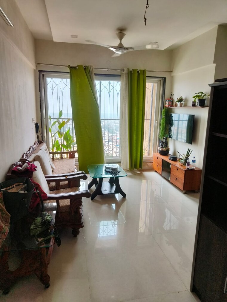 Living Room, kopar khairane 2 Bedroom 250 Sq.Yd. Apartment In Kopar Khairane Navi Mumbai 9074321