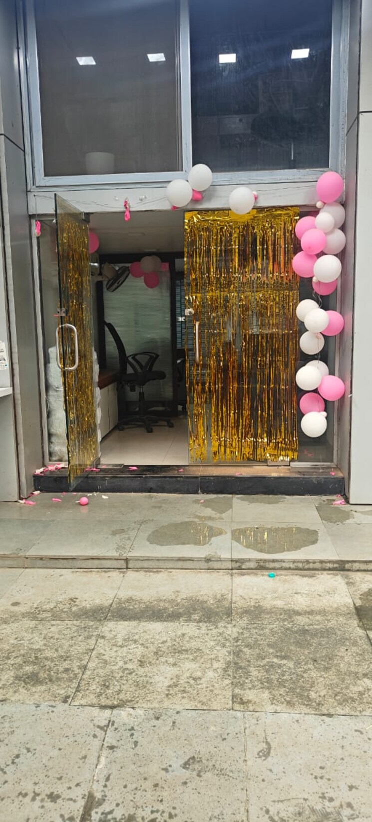 Living Room, crystal-plaza-andheri-west Commercial Office Space 500 Sq.Ft. In Andheri West Mumbai 9074332