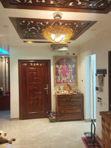 Bedroom in 2.5 BHK Builder Floor at Pinewood Enclave, Wave City – for Sale