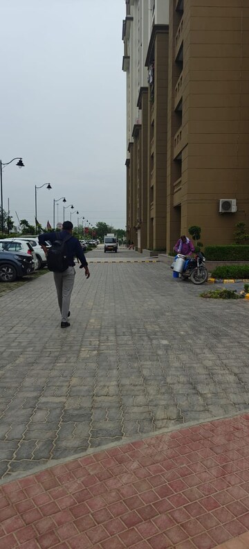 Parking in 2 BHK Apartment at Eros Sampoornam, Sector 2 Greater Noida – for Sale