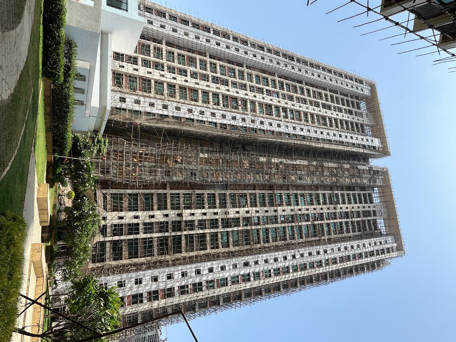 3 BHK Apartment For Sale in Mahindra Splendour