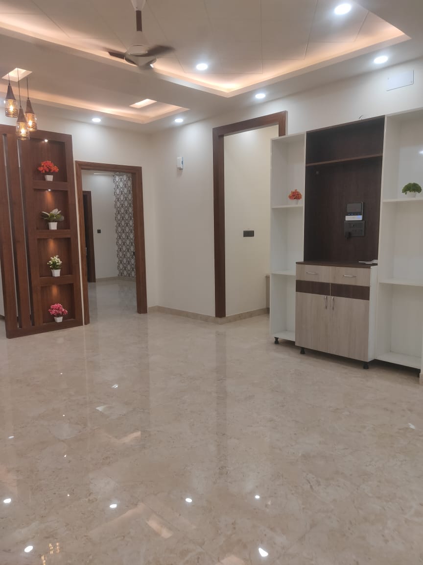 2 BHK Builder Floor For Rent in RPS Palm Drive