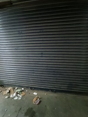  Shop For Sale in Exhibition Road