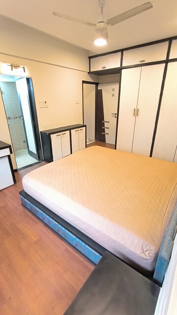 Bedroom in 3 BHK Apartment at Poonam Apartments Worli, Worli – for Rent