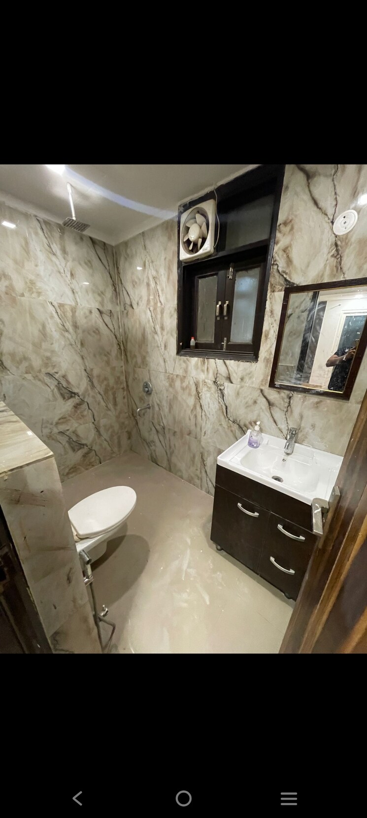 Bathroom, saket 3 Bedroom 1500 Sq.Ft. Builder Floor In Saket Delhi 9074440