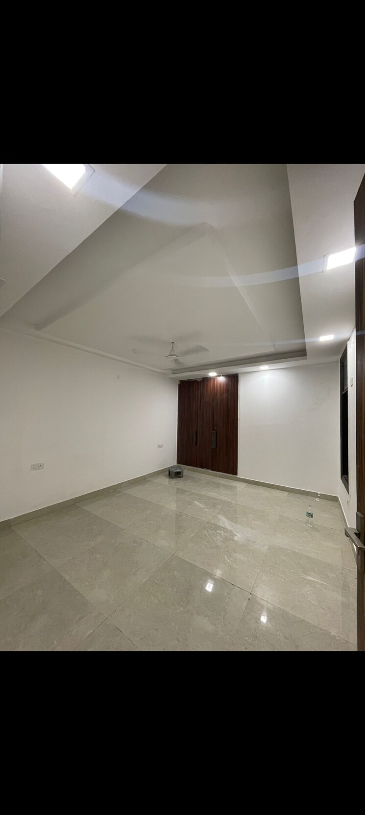 Room, saket 3 Bedroom 1500 Sq.Ft. Builder Floor In Saket Delhi 9074440