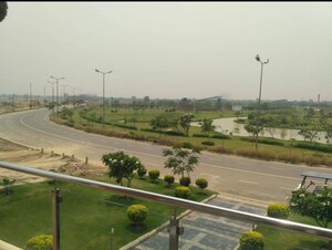 2 BHK Apartment – Garden View at Gaur Yamuna City 16th Park View, Gaur Yamuna City - for Sale