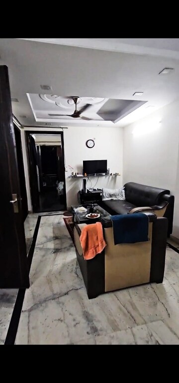 Team Area in 2 BHK Builder Floor at Chattarpur – for Rent