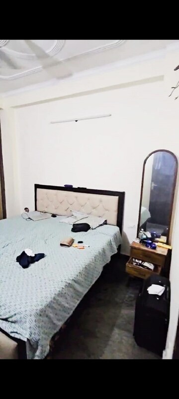 Team Area in 2 BHK Builder Floor at Chattarpur – for Rent