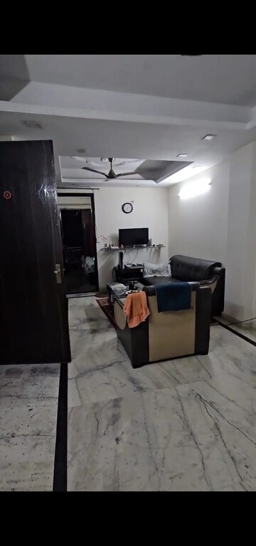 Team Area in 2 BHK Builder Floor at Chattarpur – for Rent