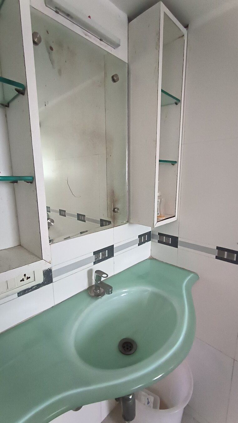 Team Area, poonam-apartments-worli 3 Bedroom 1350 Sq.Ft. Apartment In Worli Mumbai 9074542