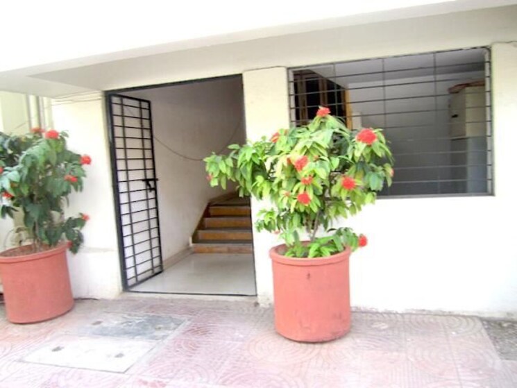 Garden, gayatri-commercial-complex Commercial Office Space 488 Sq.Ft. In Andheri East Mumbai 9074527
