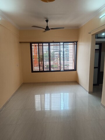 Room in 1 BHK Apartment at Vakratunda Palace, Bhandup West – for Rent
