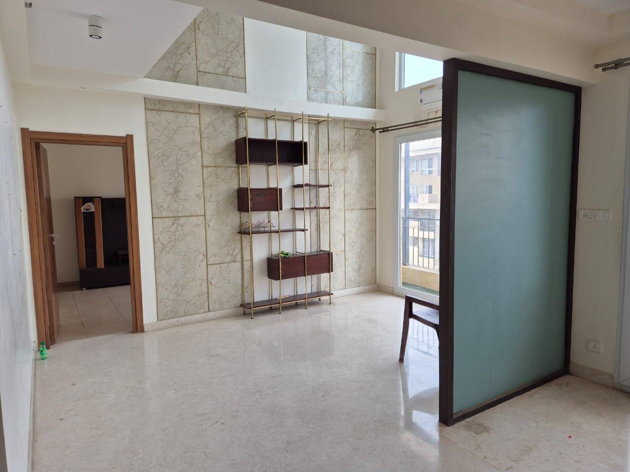 4 BHK Apartment For Sale in Embassy Lake Terrace